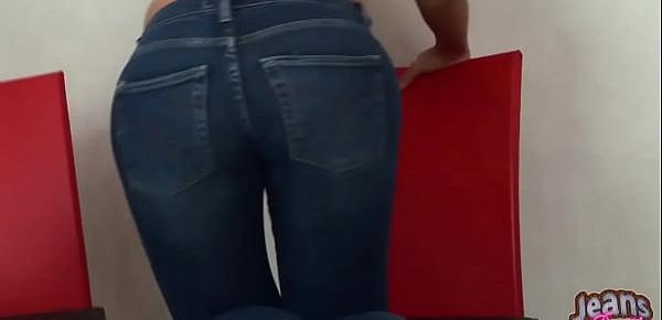  Slim and sexy Celine teasing in blue jeans